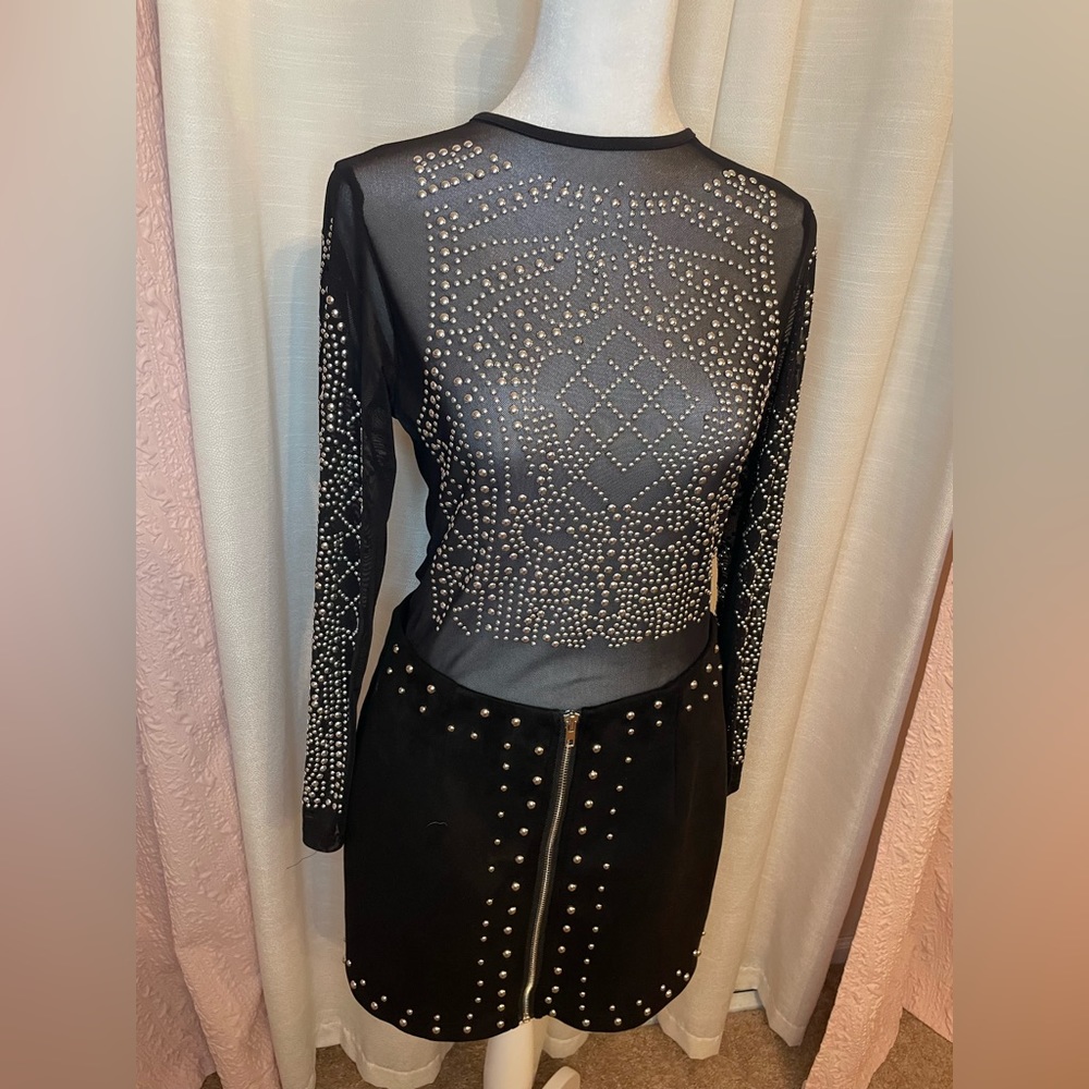 Set blouse and skirt